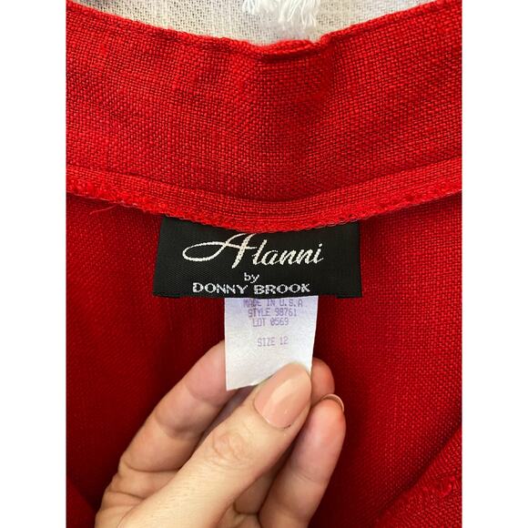 Vintage Red Linen Shorts by Alanni by Donnybrook, Women's size 12, fits S-M - Picture 4 of 9
